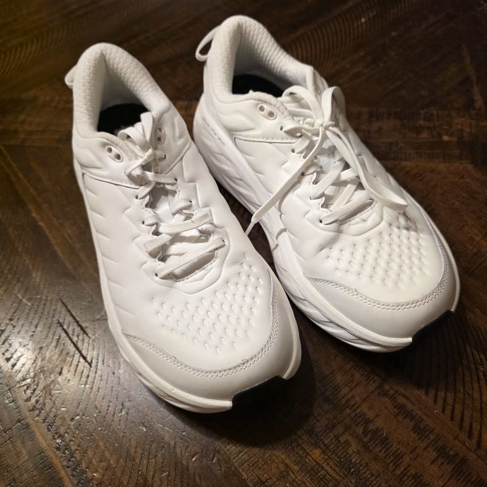 Women's Hoka Bondi 8 SR (Wide Width)